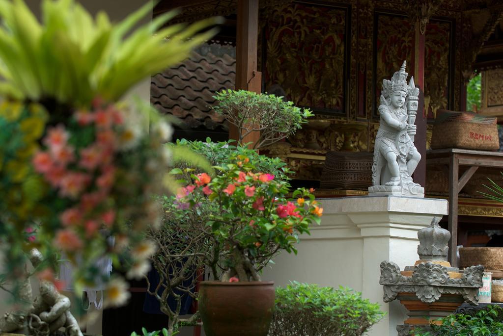 Narda House Ubud Exterior foto